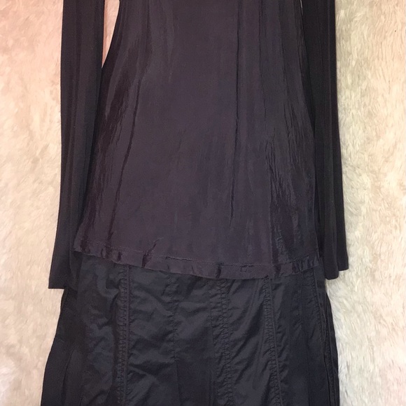💥2/$40💥 Sandwich Lot.. Long Skirt..X 2 Different Tops For Layering - Picture 4 of 12